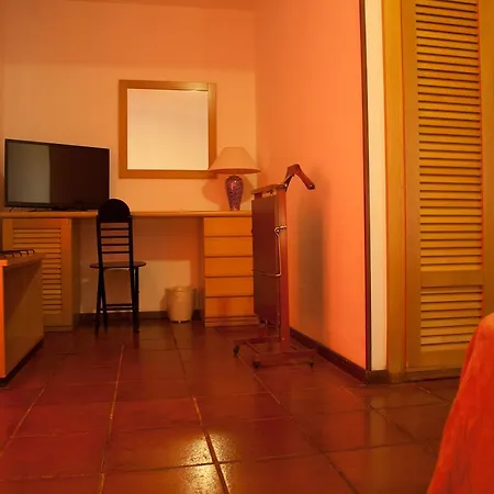 Garibaldi Otel