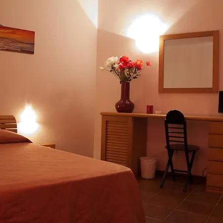 ホテル Garibaldi ラ・マッダレーナ