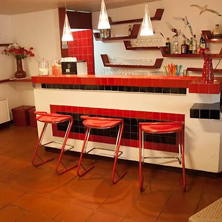 ホテル Garibaldi 3*